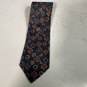 NWT Vintage Ermenegildo Zegna Medallion Silk Tie Made in Italy Designer Necktie